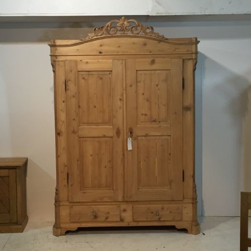Large Antique Pine Double Wardrobe with Ornate Crown Top