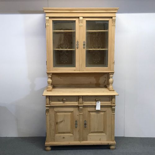 Lovely Example of an Art Nouveau Pine Dresser C.1910