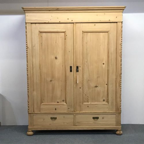 Antique Pine Wardrobe with Drawers (Dismantles)