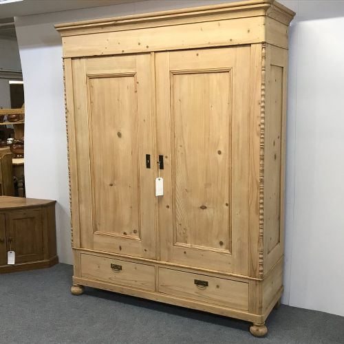 fig 1. ANTIQUE PINE WARDROBE WITH DRAWERS (DISMANTLES)
