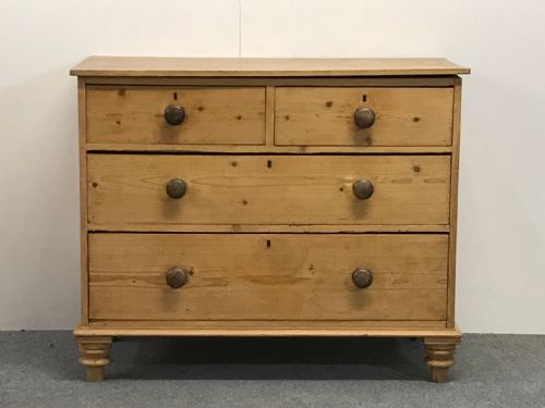 Rustic Old English Pine Chest of Drawers