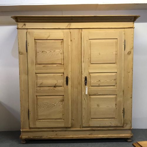 Very Large Antique Pine French Wardrobe Which Dismantles
