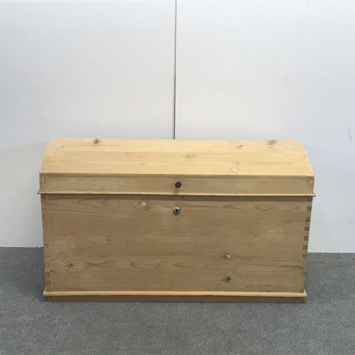 Old Pine Blanket Chest C.1910