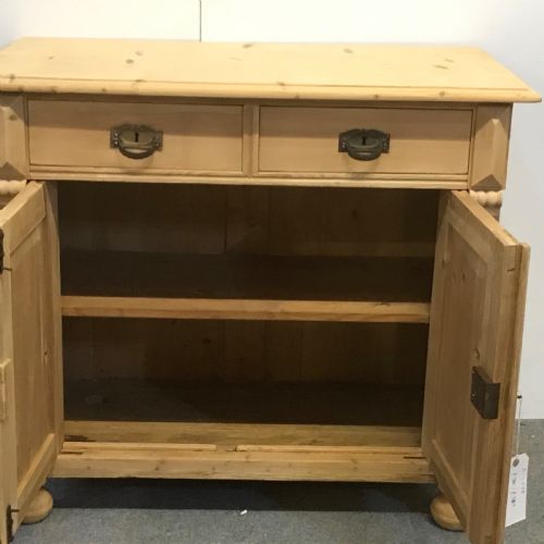 fig 1. SMALL ANTIQUE PINE BEDSIDE CUPBOARD