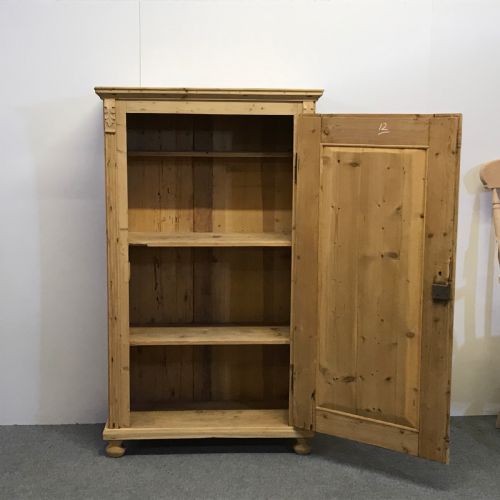 fig 1. SLIM ANTIQUE PINE LINEN CUPBOARD C.1910