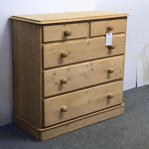 fig 1. ENGLISH VICTORIAN PINE CHEST OF DRAWERS