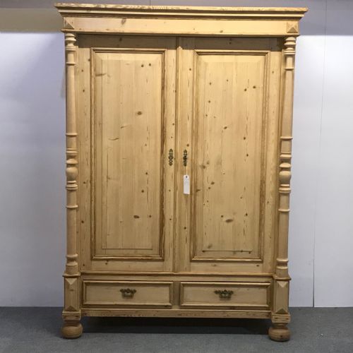 Large 19th Century Double Pine Wardrobe (Dismantles)