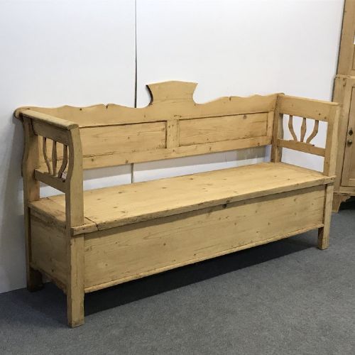 fig 1. LATE 1800'S HUNGARIAN PINE BOX BENCH