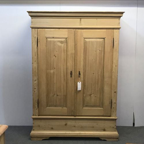 19th Century Pine Wardrobe (Dismantles)