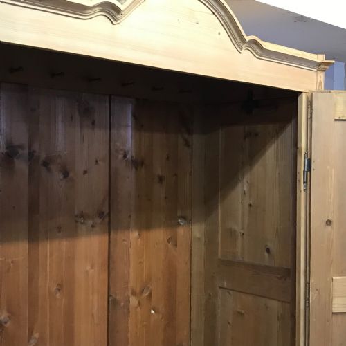 fig 2. VERY LARGE ANTIQUE PINE WARDROBE (DISMANTLES)