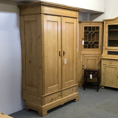 fig 1. VERY TALL & DEEP ANTIQUE ENGLISH PINE DOUBLE WARDROBE (DISMANTLES)