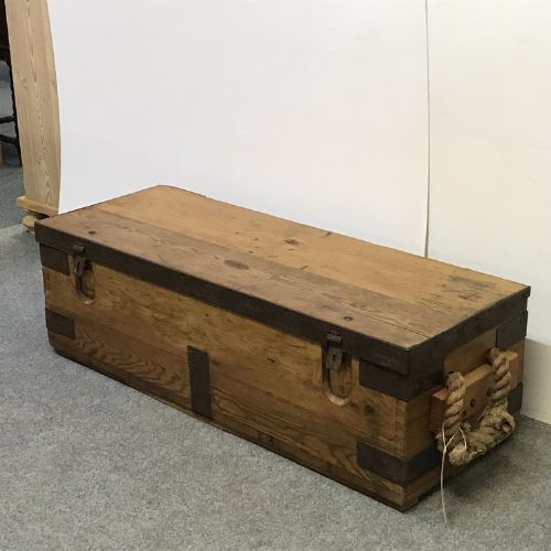 Old  English Pine Ammo Box