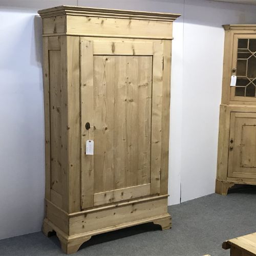 fig 1. ANTIQUE PINE SINGLE WARDROBE (DISMANTLES)