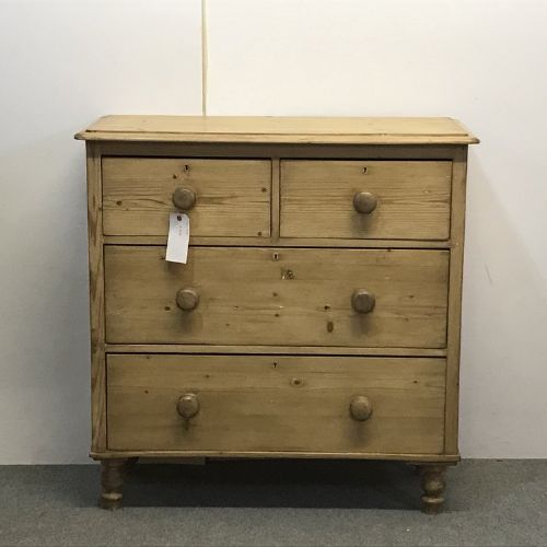 Late Victorian Pine Chest of Drawers