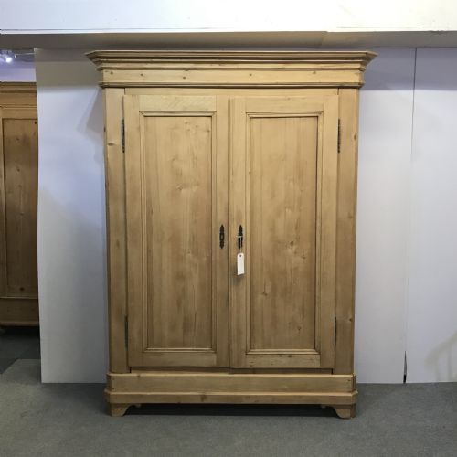 Tall Elegant Old French Pine Wardrobe C.1900 (Dismantles)
