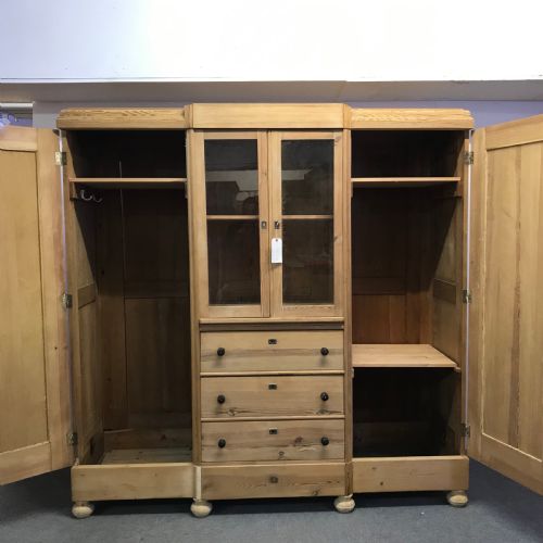 fig 1. LARGE ANTIQUE PINE COMPACTUM WARDROBE (DISMANTLES)