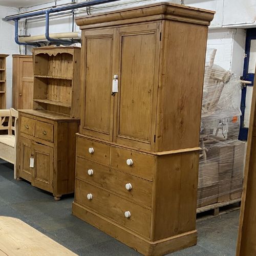 fig 1. LARGE LATE VICTORIAN ENGLISH PINE LINEN PRESS