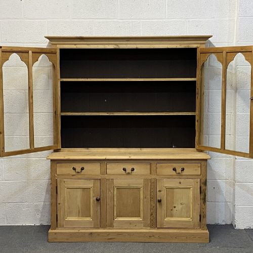fig 1. LARGE OLD ENGLISH PINE DISPLAY DRESSER