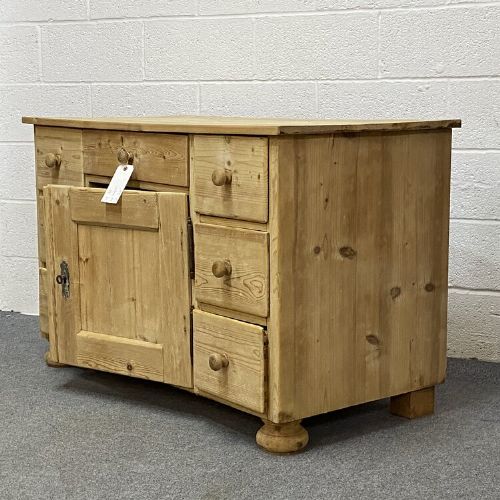fig 1. LARGE OLD PINE SIDEBOARD WITH DRAWERS C.1910