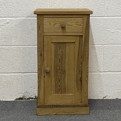 Small Single Antique Pine Pot Cupboard