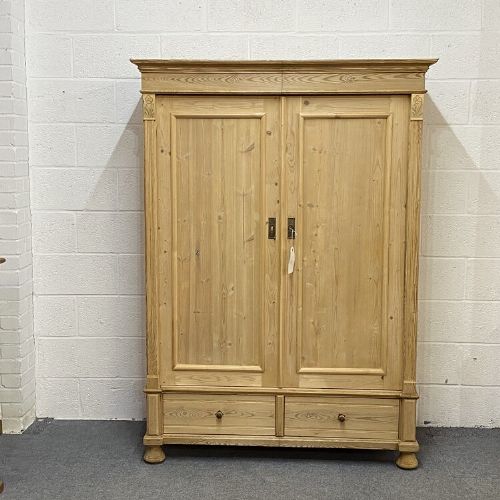 Small Double Antique Pine Wardrobe (Dismantles)