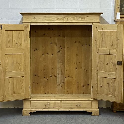 fig 1. DOUBLE ANTIQUE PINE WARDROBE WITH DRAWERS (DISMANTLES)
