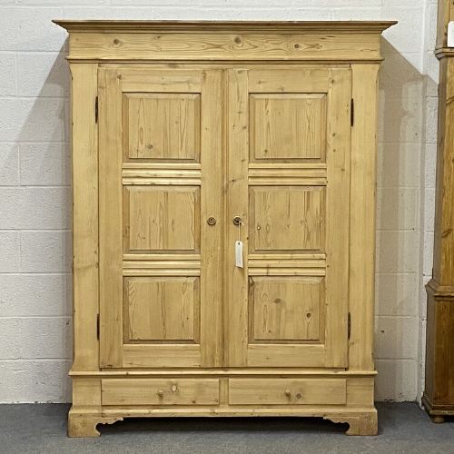 Double Antique Pine Wardrobe with Drawers (Dismantles)