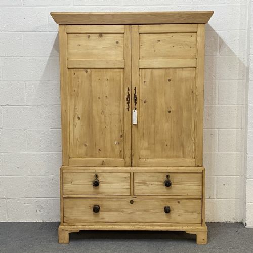 English Victorian Pine Linen Press
