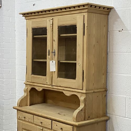 fig 1. ELEGANT FRENCH ANTIQUE PINE FARMHOUSE DRESSER