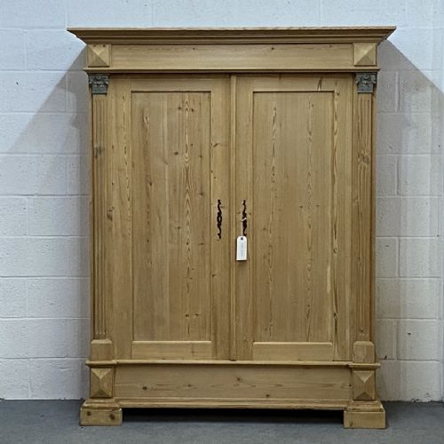 Antique Continental Pine Double Wardrobe (Dismantles)