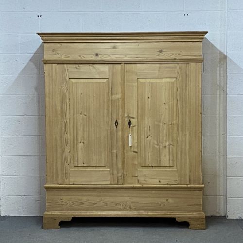 Deep Antique Pine Wardrobe C.1900 (Dismantles)