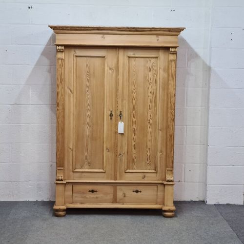 Small Antique Pine Double Wardrobe (Dismantles)