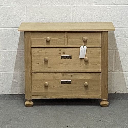 Old Pine Chest of Drawers