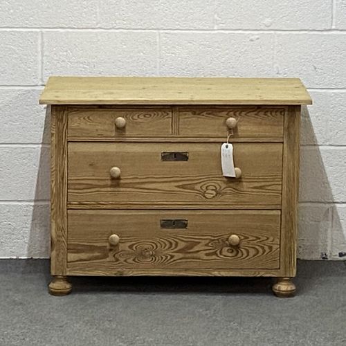 Old Pine Chest of Drawers