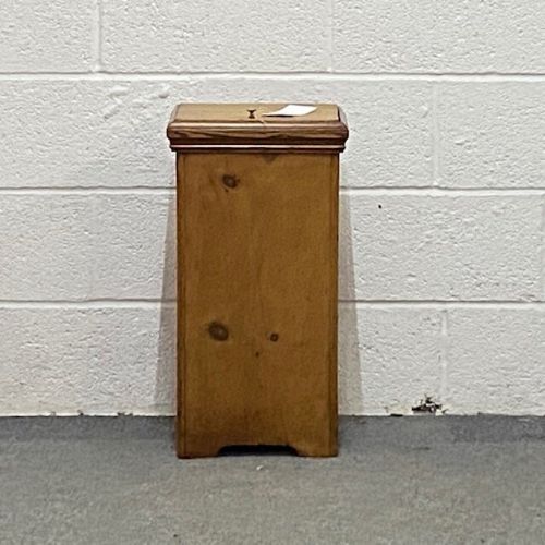 Old Pine Bin