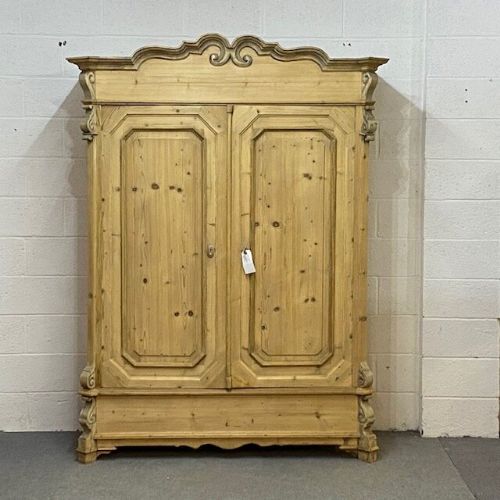 Beautiful Ornate Antique Pine Wardrobe (Dismantles)