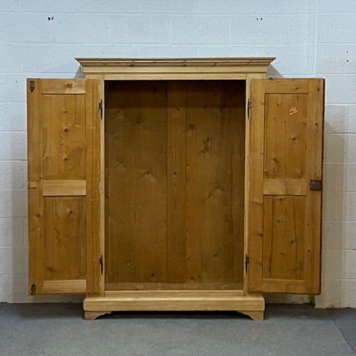 fig 1. Antique Pine French Wardrobe c1915 (Dismantles)