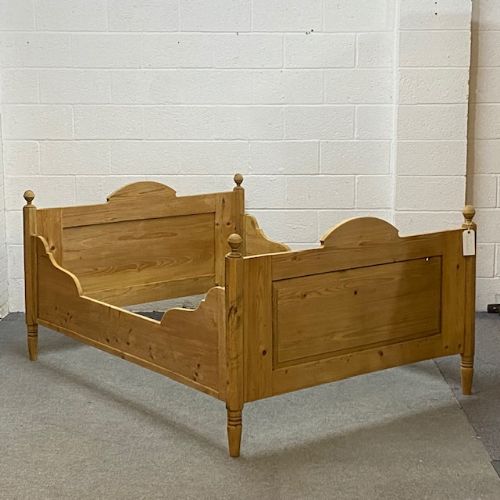 Large (Double) Old Pine Sleigh Bed