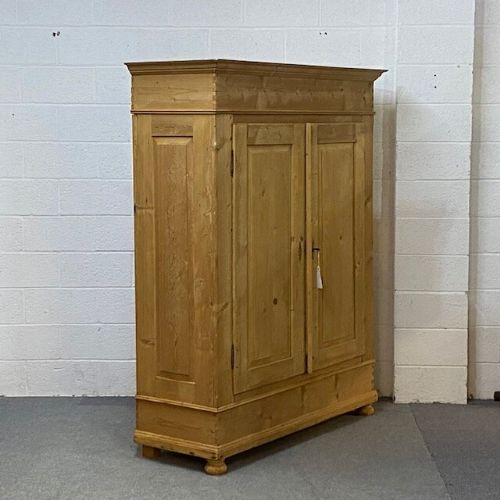 fig 2. Large Antique Pine Wardrobe c.1900 (Dismantles)