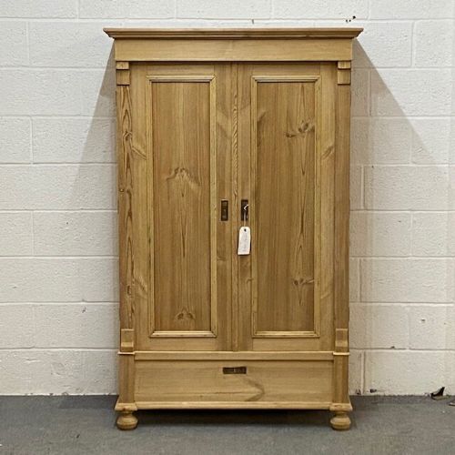 Old Pine Child's Wardrobe (Dismantles)