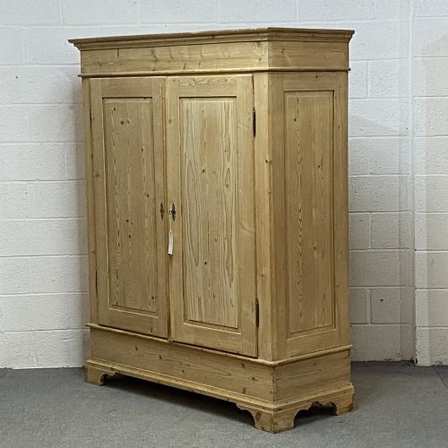 fig 1. Antique Pine Double Wardrobe (Dismantles)