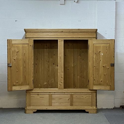 fig 1. Handsome Large Old Pine Wardrobe c.1880 (Dismantles)