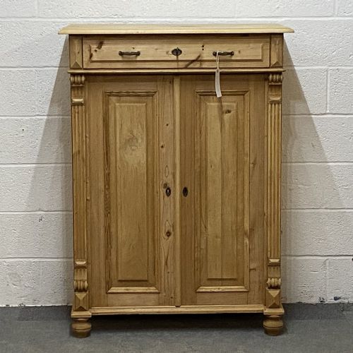 Antique Pine Linen Cupboard C.1915