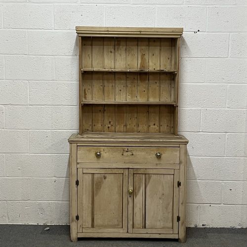 A Charming Victorian Welsh Pine Farmhouse Dresser