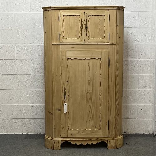 Large Ornate 19th Century Corner Cupboard