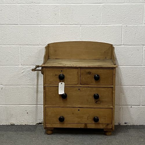 Early Victorian Pine Washroom Set of Drawers with Towel Rail