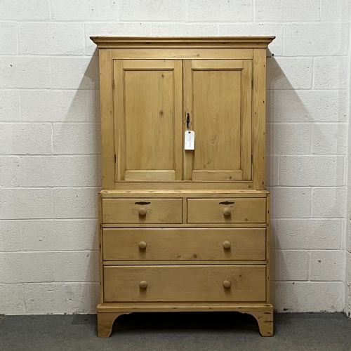 Early Victorian Pine Linen Press