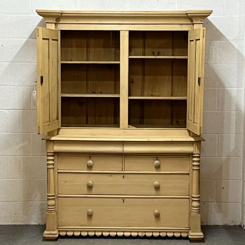 Large Victorian Pine Scottish Linen Press