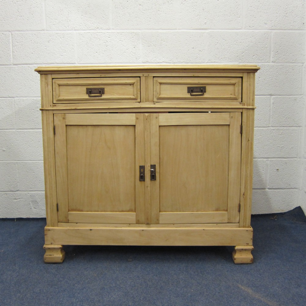 Antique pine cupboard 