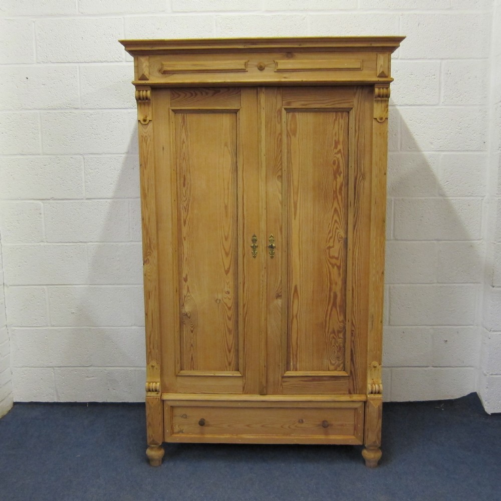 Large antique pine cupboard with 3 shelves